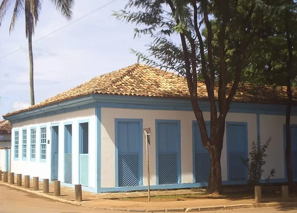 Planaltina recebe mostra de arte contemporânea com artistas do DF