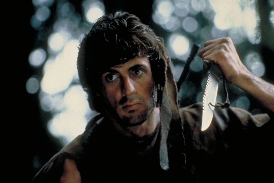 Manaco Rambo Exército vai gastar R$ 80 mil em bonecos do Rambo, diz revista