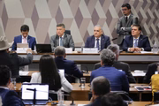 Parlamentares na abertura da CPMI do INSS 