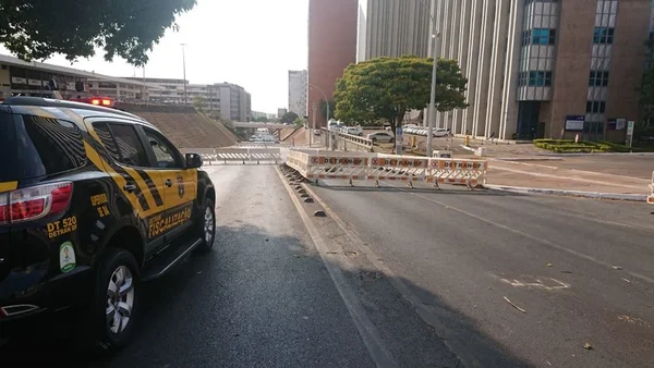 Via do Setor Comercial Sul fica interditada até o próximo sábado