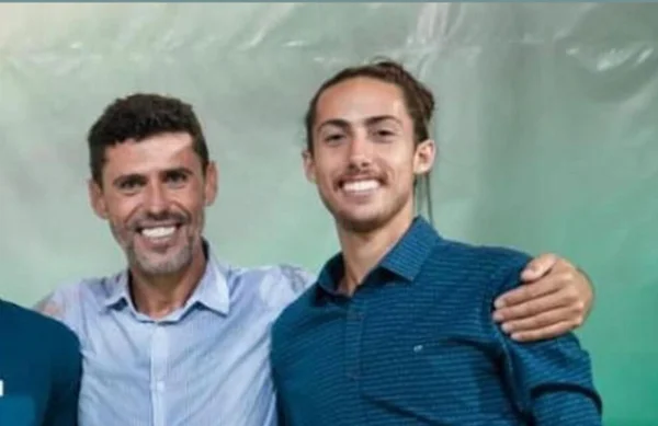 Danilo do Mercado com o filho, era vereador em Caxias e foi assassinado (1)