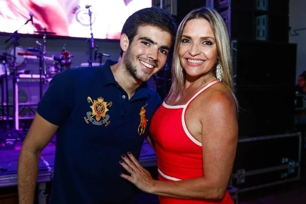 Alexandre Carvalho e Sibele Guimarães Alexandre Carvalho e Sibele Guimarães