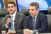 O ministro da Advocacia-Geral da União (ADU), Jorge Messias, e o ministro da Justiça e Segurança Pública, Wellington Dias