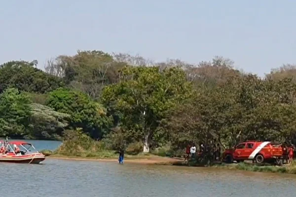 CBMDF encontra corpo de homem de 36 anos afogado no Lago Paranoá