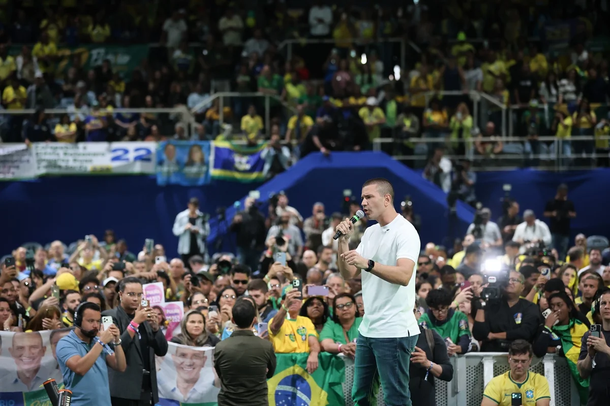 Douglas Ruas durante evento no Rio de Janeiro neste sábado Douglas Ruas durante evento no Rio de Janeiro neste sábado