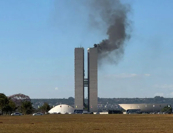 Fumaça Congresso