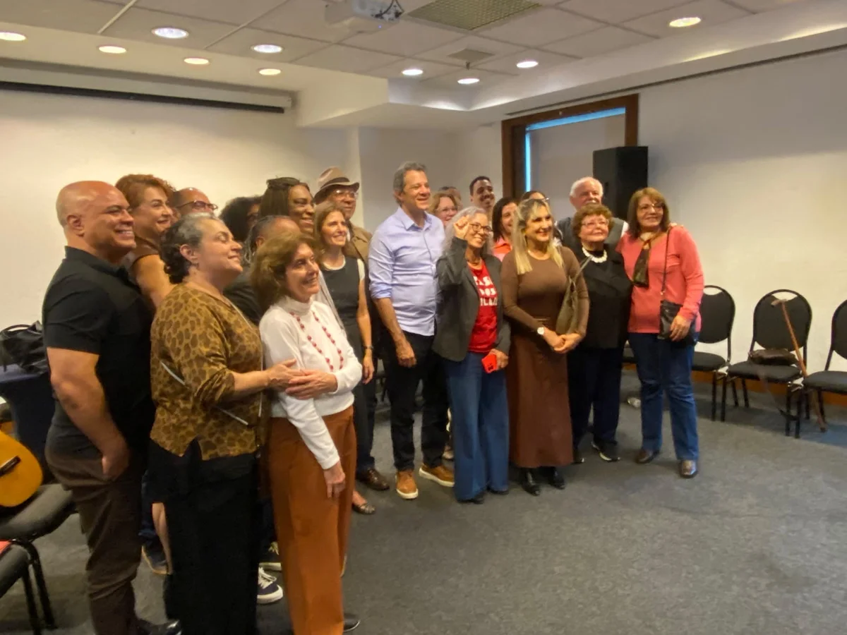 Haddad tira foto com lideranças evangélicas Haddad tira foto com lideranças evangélicas