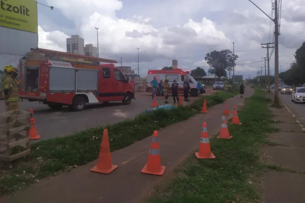 Homem morre com crânio prensado após ser atropelado pelo próprio carro