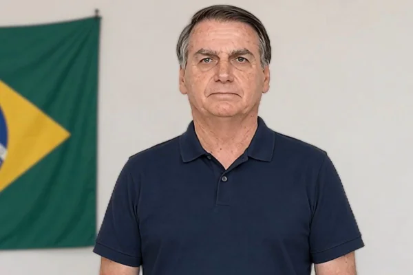 Imagem colorida mostra vídeo de Bolsonaro feito com IA. Metrópoles