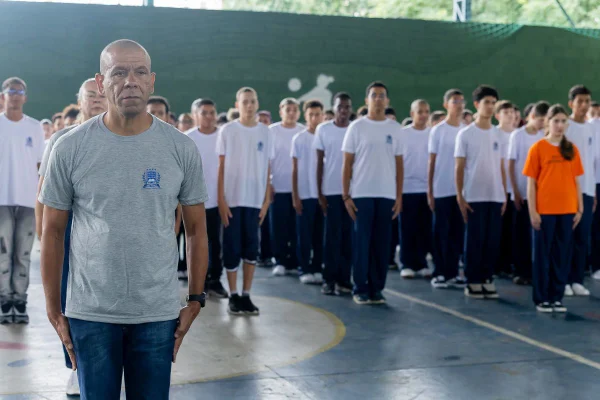 Gilmar marca julgamento sobre escolas cívico-militares de Tarcísio