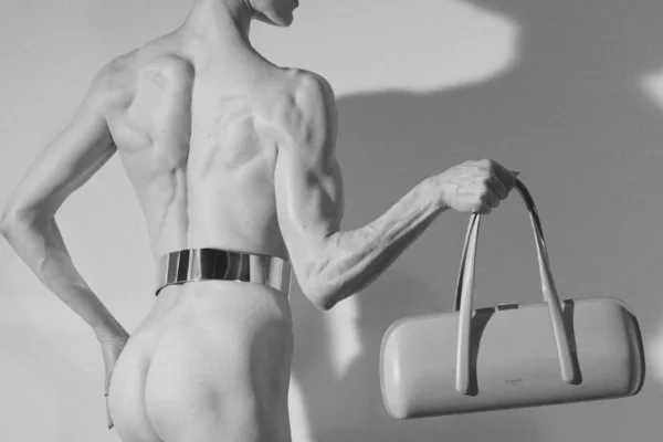 Mugler elege fisiculturista como protagonista de nova campanha