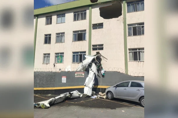 queda avião BH