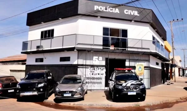 imagem colorida delegacia pcgo anapolis