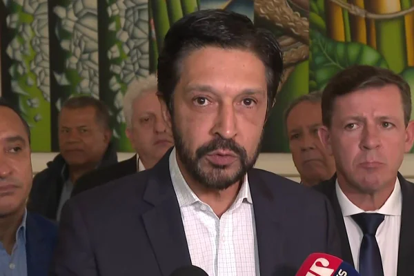 Nunes é intimado após prefeitura descumprir decisão em favor de idosos