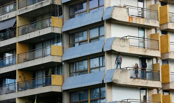Moradores da Colina reclamam de deterioração dos apartamentos da UnB
