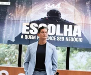 Para Victor Reis, o livro organiza em uma narrativa os aprendizados construídos entre decisões empresariais, experiências pessoais e o movimento Reis Não Reclamam Para Victor Reis, o livro organiza em uma narrativa os aprendizados construídos entre decisões empresariais, experiências pessoais e o movimento Reis Não Reclamam