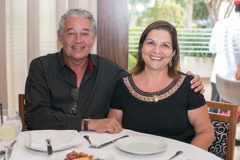 Luiz Carlos e Regina Sturzenegger Luiz Carlos e Regina Sturzenegger