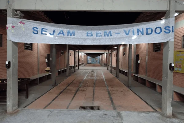 MP pede suspensão do modelo EAD por “escola estar em área urbana”