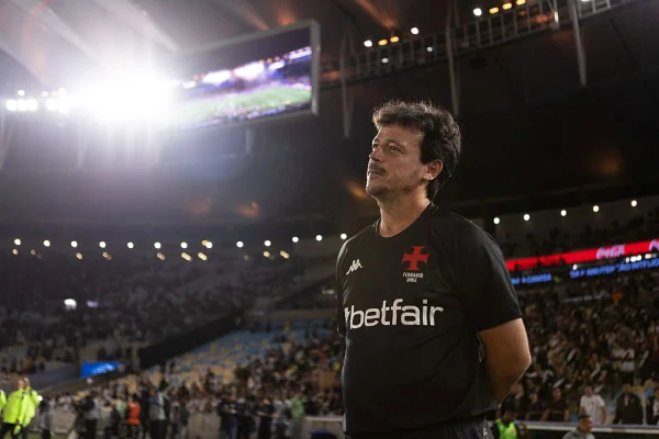 Rayan joga? Veja os relacionados do Vasco para jogo contra o Flamengo