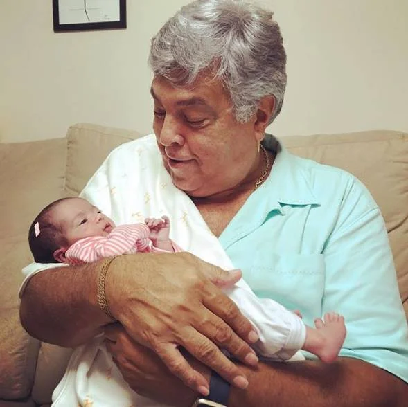 Sidney Magal é o mais novo avó da área Sidney Magal é o mais novo avó da área