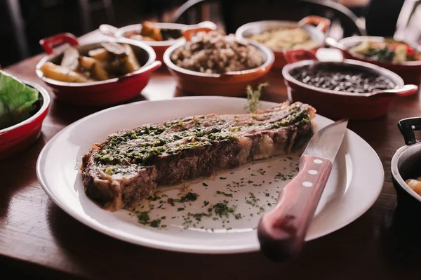 Food Truck Day terá meia tonelada de costela do Cowtainer