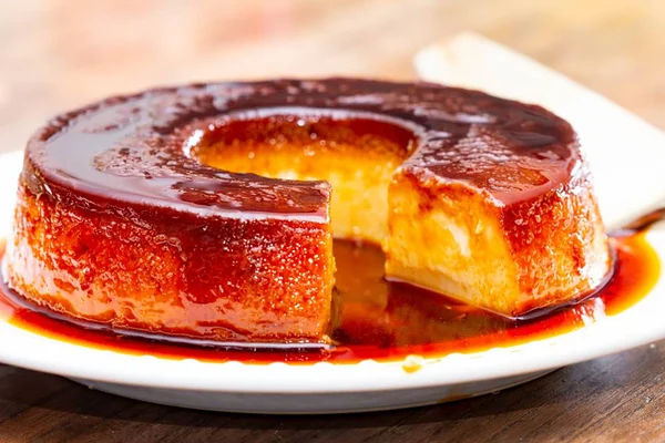 Aprenda a fazer pudim de biscoito sem leite condensado