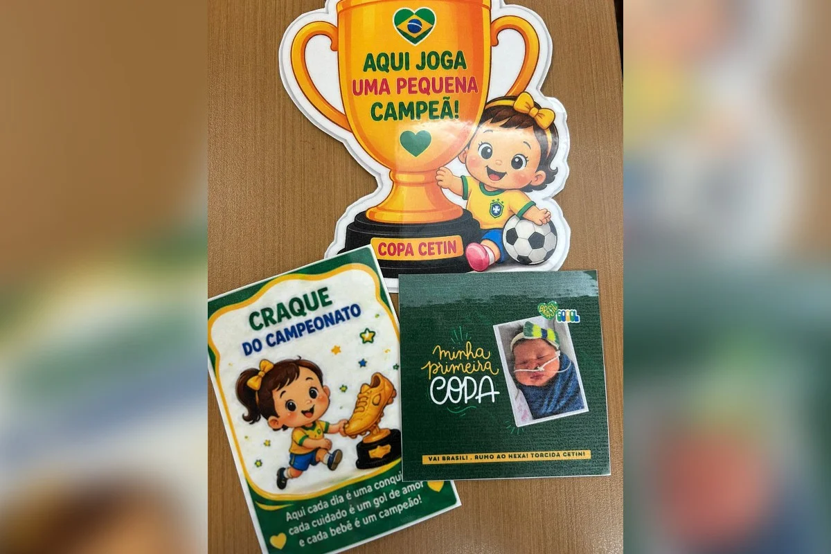 Bebês em UTI Neonatal estampam figurinhas da Copa e emocionam pais - imagem 2 Bebês em UTI Neonatal estampam figurinhas da Copa e emocionam pais - imagem 2