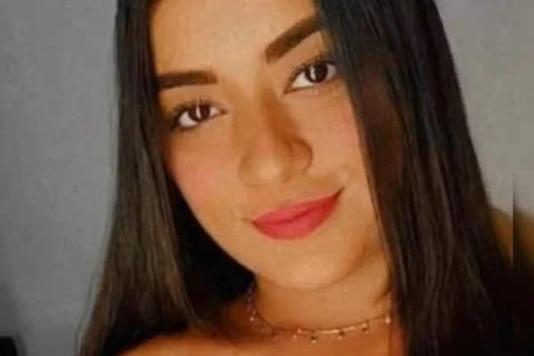 Imagem colorida de mulher. Metrópoles