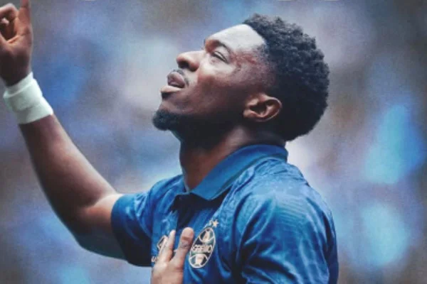 Imagem colorida de Francisco Amuzu, do Grêmio - Metrópoles
