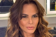 Cristina Mortágua é vista em clima de romance com namorado Cristina Mortágua é vista em clima de romance com namorado