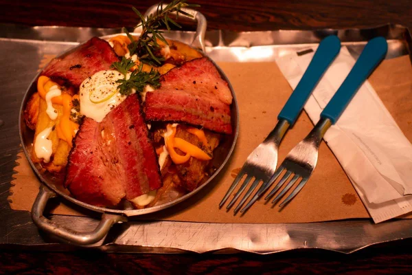 7 endereços gastronômicos descolados em Brasília para conhecer já - destaque galeria 7 endereços gastronômicos descolados em Brasília para conhecer já - destaque galeria