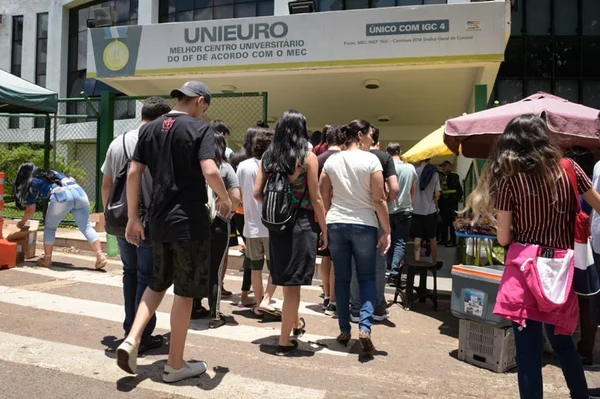 Enem 2019: meio ambiente e até app de namoro foram temas de prova
