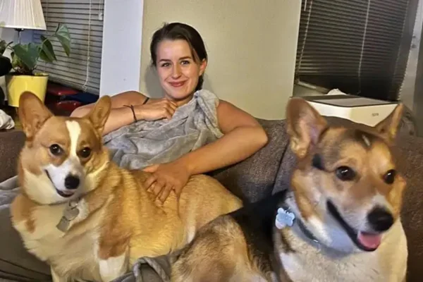 Casal economiza R$ 7 mil viajando e cuidando de animais pelo mundo