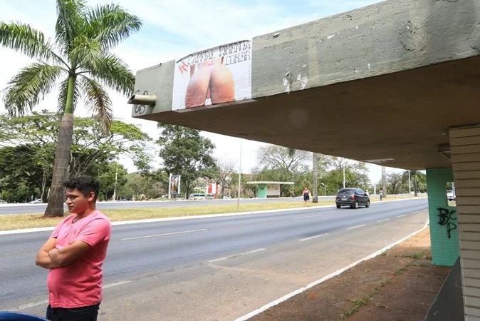 Anúncio de site que oferece acompanhantes chama a atenção em Brasília - imagem 1 Anúncio de site que oferece acompanhantes chama a atenção em Brasília - imagem 1
