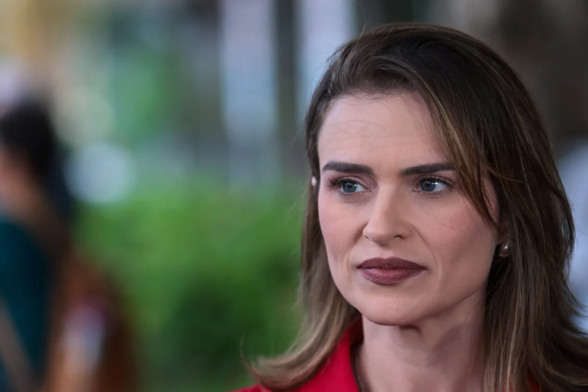 Senadora eleita por Pernambuco, Marília Arraes chega para reunião com o presidente Lula em caráter emergencial para debater os desdobramentos do segundo turno da campanha eleitoral em Brasília Senadora eleita por Pernambuco, Marília Arraes chega para reunião com o presidente Lula em caráter emergencial para debater os desdobramentos do segundo turno da campanha eleitoral em Brasília