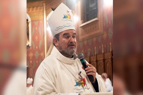 Foto do bispo Dom Arnaldo Carvalheiro Neto