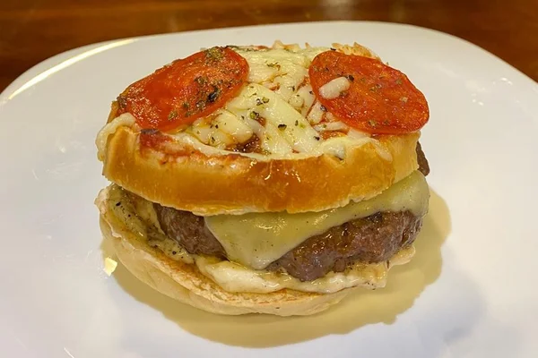 PizzDivulgaçãoa burger