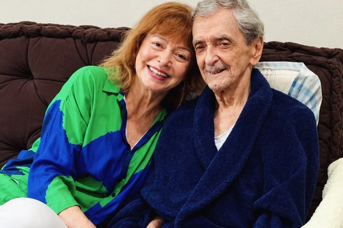 Alcione Mazzeo se despede de Edson Silva, o Heitor de Laços de Família: "Descanso" Alcione Mazzeo se despede de Edson Silva, o Heitor de Laços de Família: "Descanso"