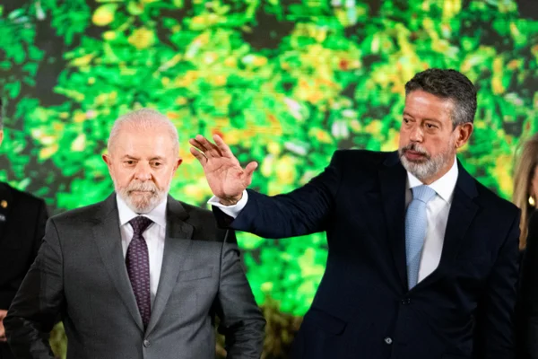 Lula e Arthur Lira