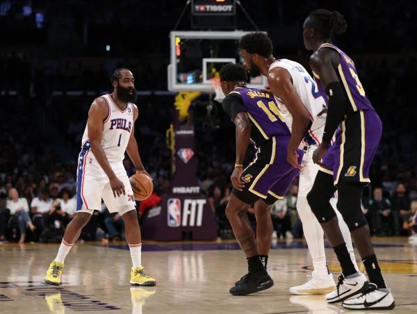 76ers derrotaram os Lakers