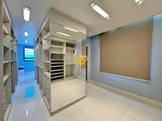 Cobertura de Robinho em Santos (SP) colocada à venda por R$ 11 milhões