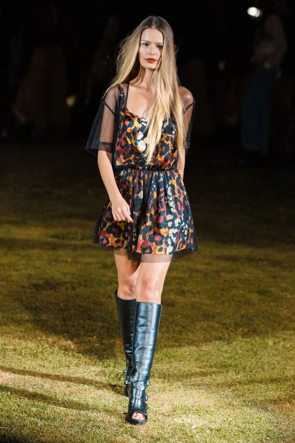Yasmin Brunet é a modelo mais aguardada da estreia do Metrópoles Catwalk - destaque galeria Yasmin Brunet é a modelo mais aguardada da estreia do Metrópoles Catwalk - destaque galeria