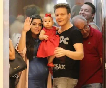 Thais Fersoza revela pela primeira vez o quarto do filho Teodoro