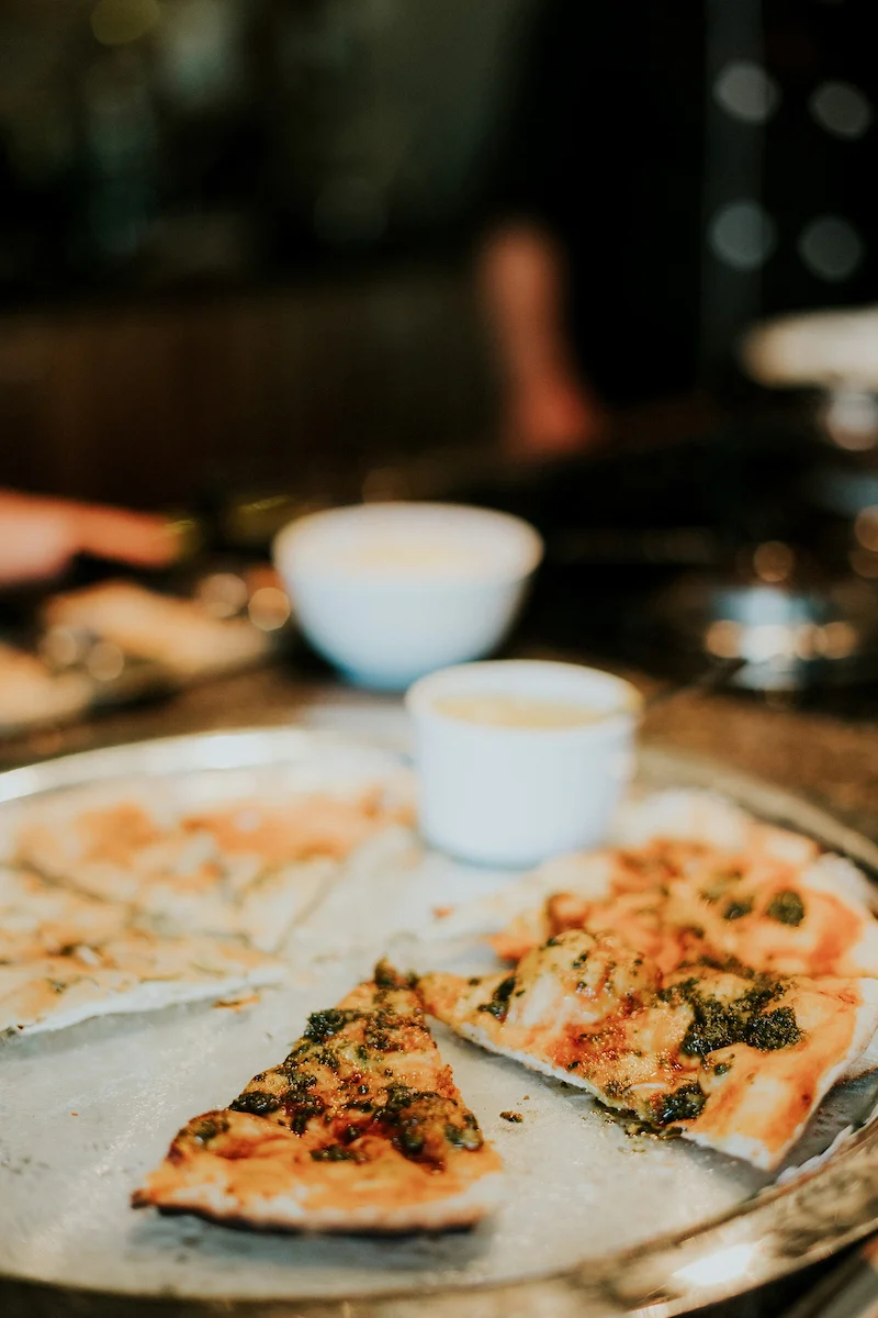 Noite de pizza para os convidados Noite de pizza para os convidados