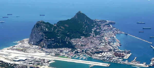 Com saída de Reino Unido da UE, Espanha quer controle de Gibraltar