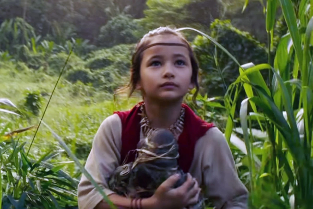 A jovem ficou famosa por seu papel em Godzilla vs. Kong A jovem ficou famosa por seu papel em Godzilla vs. Kong