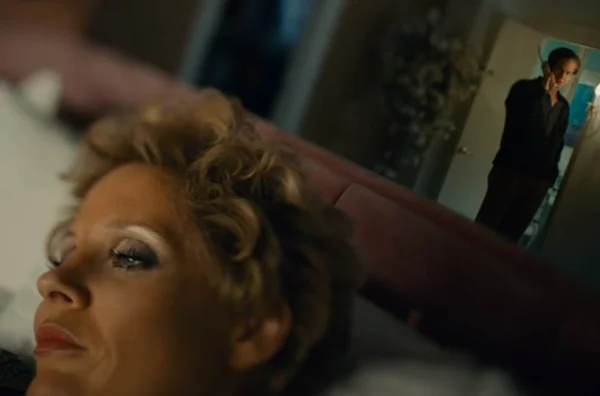 Jessica Chastain como Tammy Faye em filme