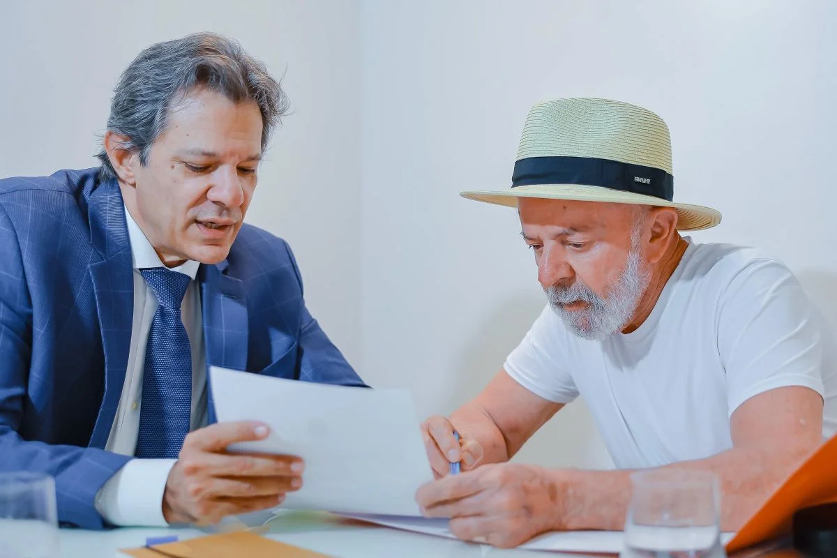 Lula e Haddad alinham estratégia para disputa em São Paulo