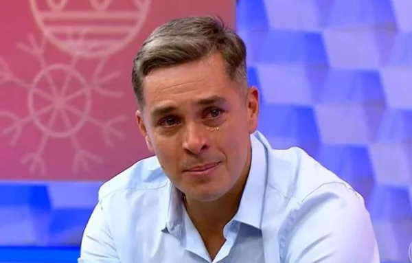 Ivan Moré chora nos bastidores da Globo após ser dispensado