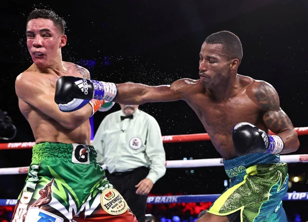 Robson Conceição entra em ranking da "The Ring"
